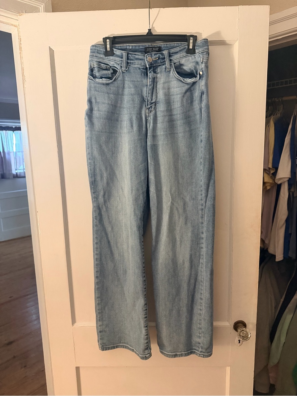 Judy Blue Straight Leg Light Wash Jeans Size 11/30